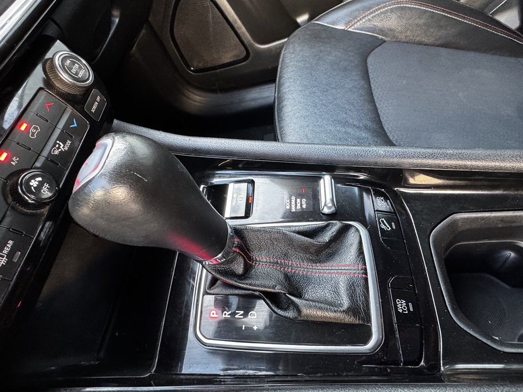 2022 Jeep Compass - $15,990