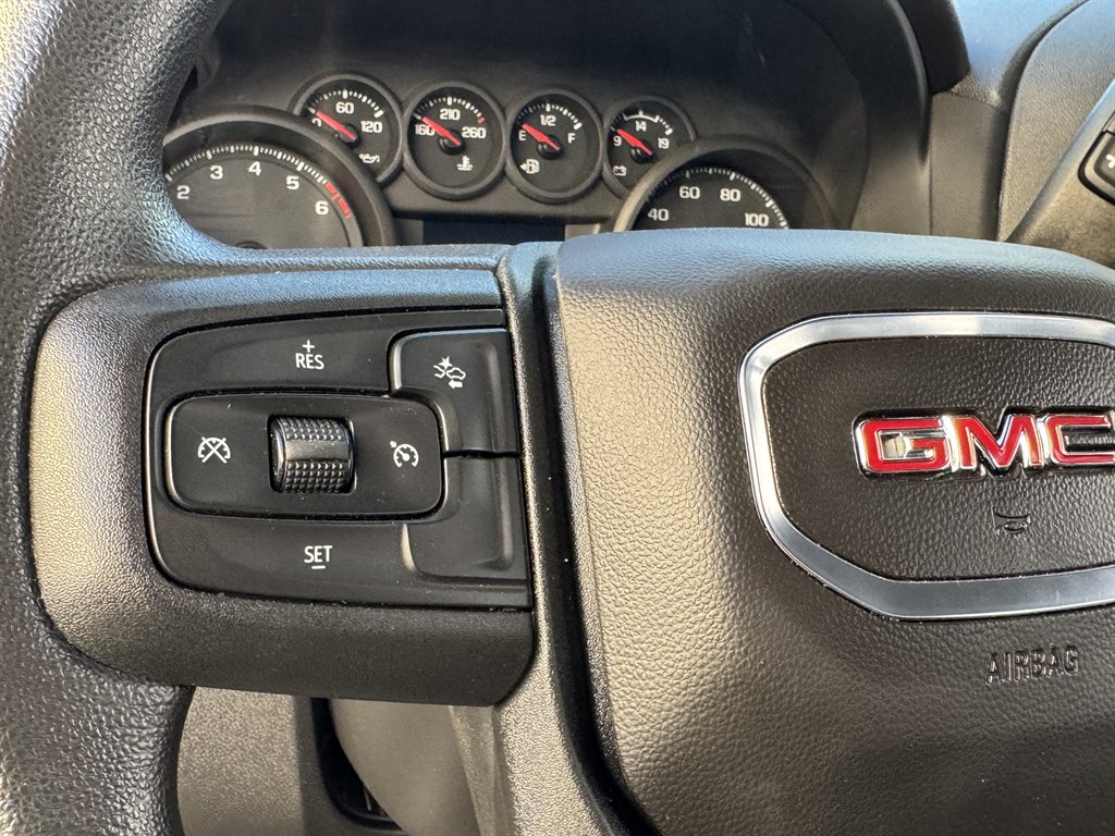 2023 GMC Sierra 1500 4x4 photo