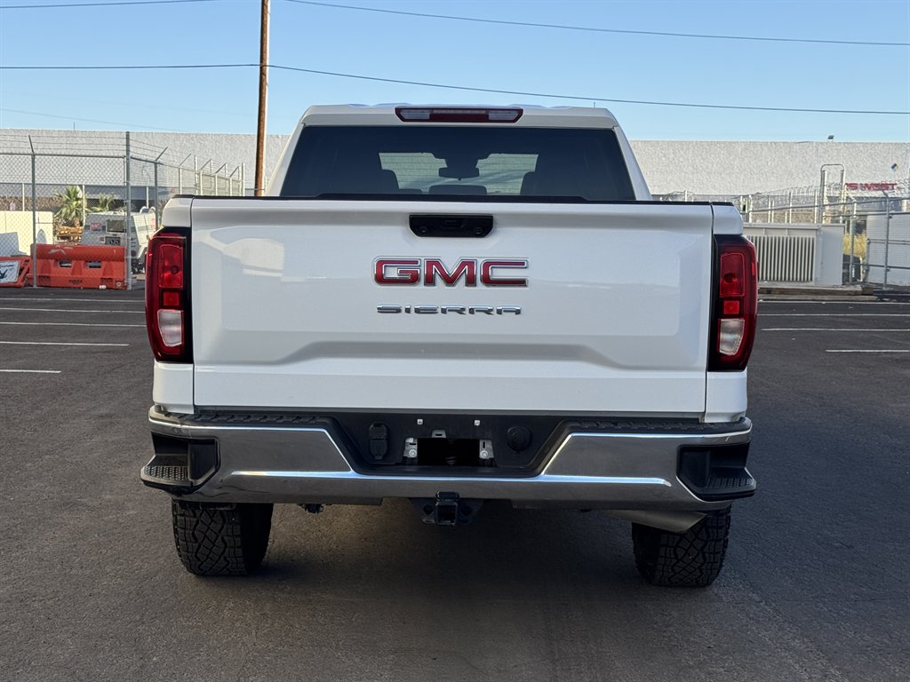 2023 GMC Sierra 1500 4x4 photo