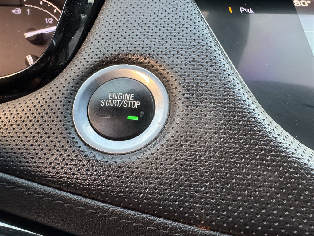 2018 Cadillac XT5 photo
