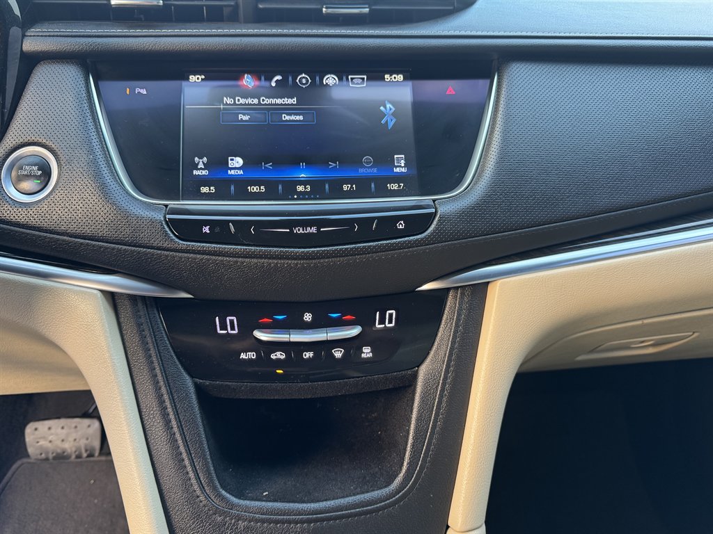 2018 Cadillac XT5 photo