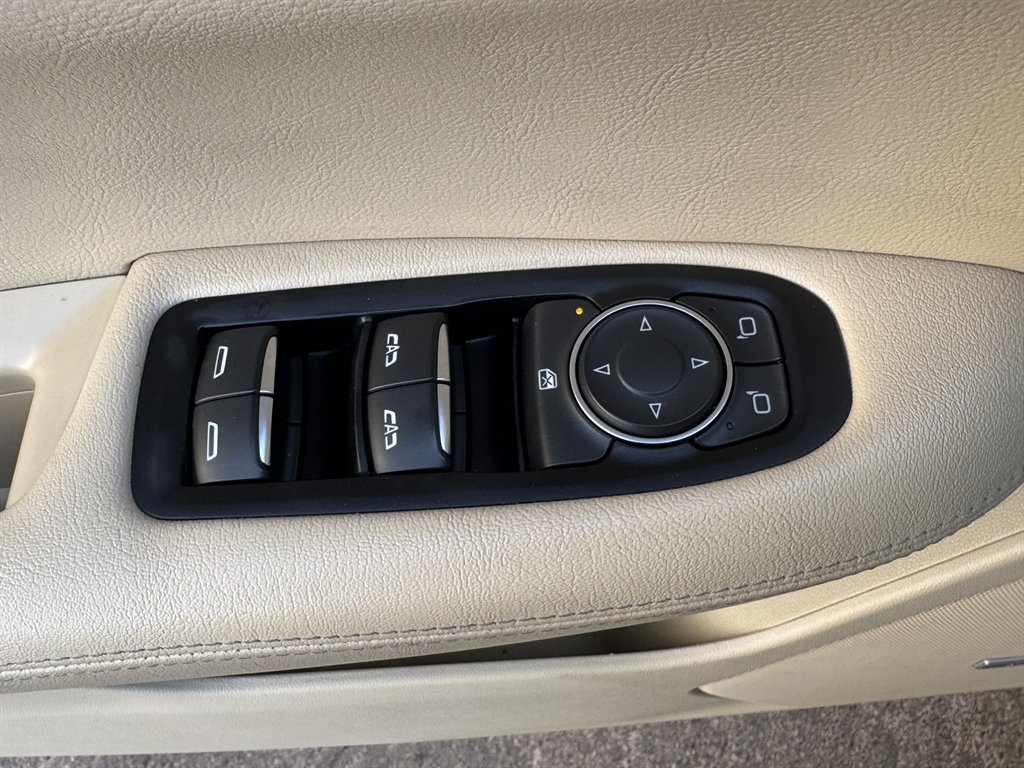 2018 Cadillac XT5 photo