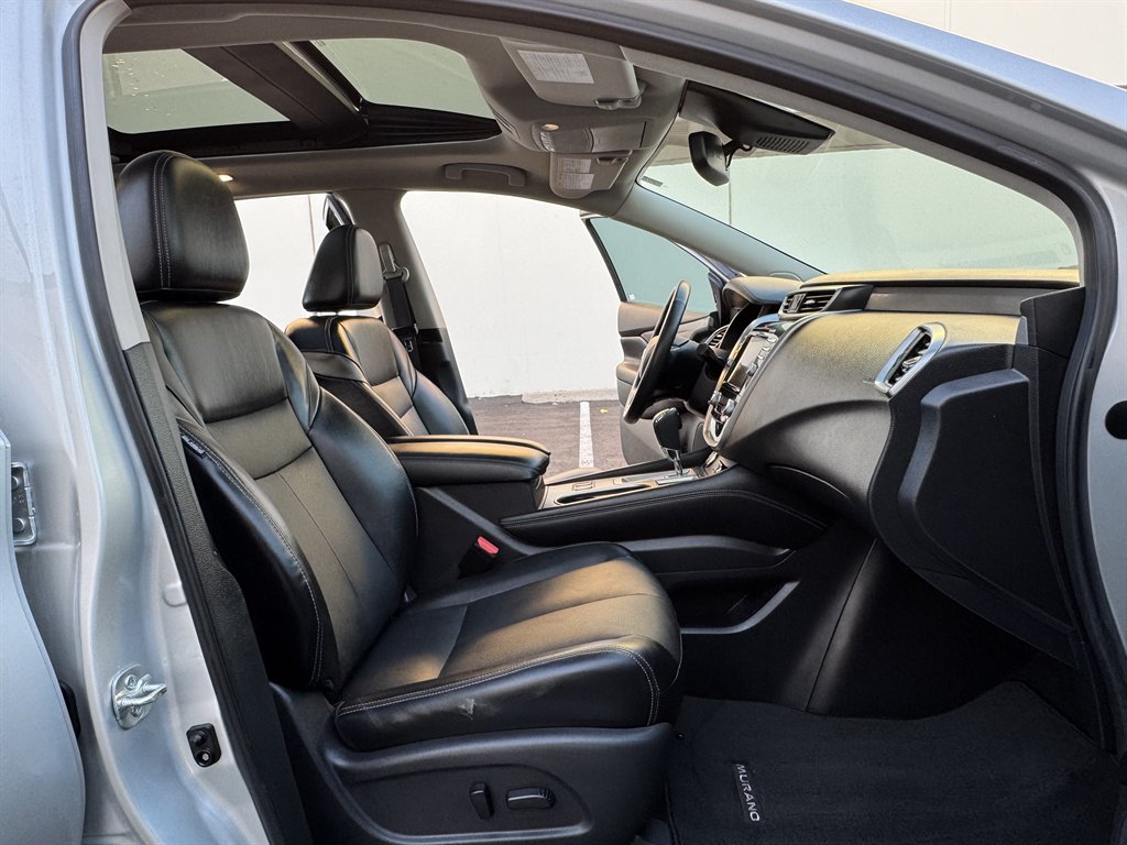 2022 Nissan Murano SL photo