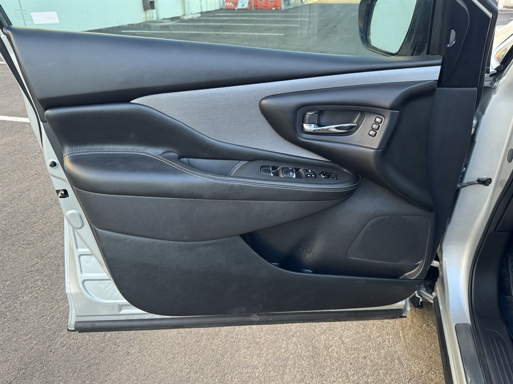 2022 Nissan Murano SL photo