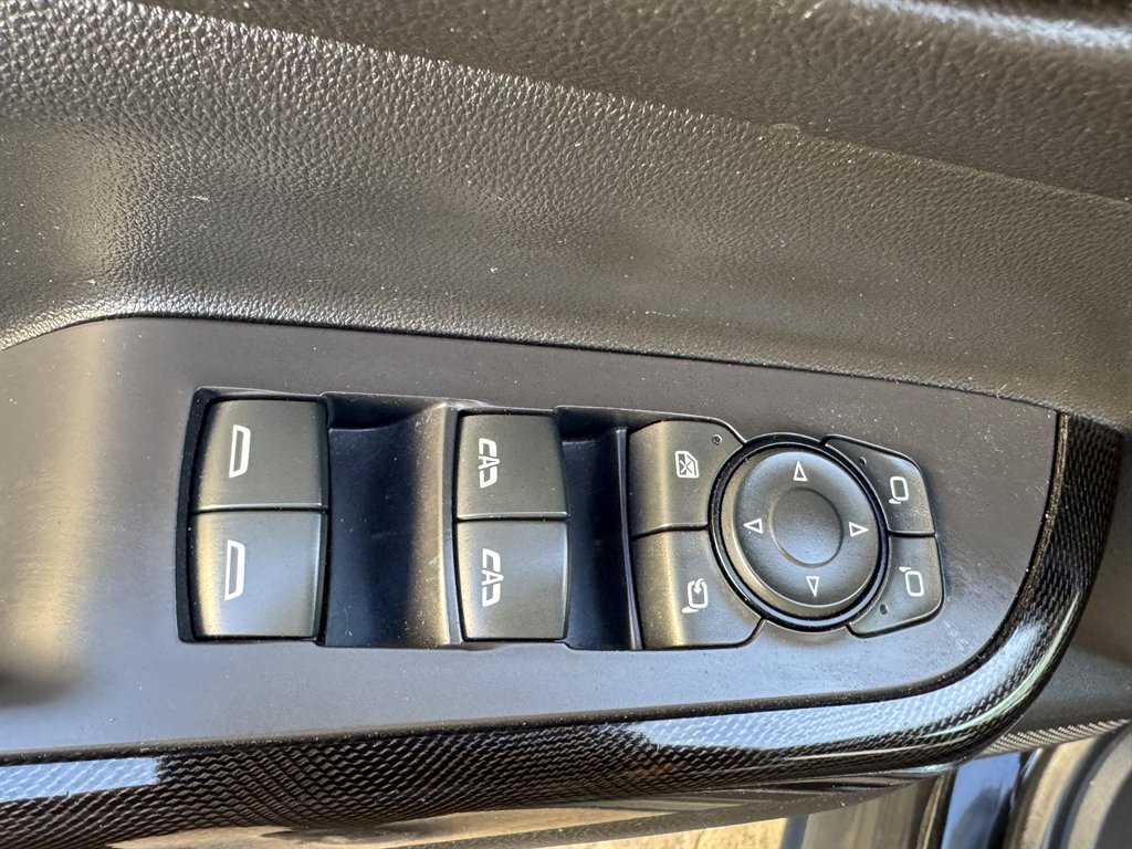 2022 GMC Acadia AT4 AWD photo