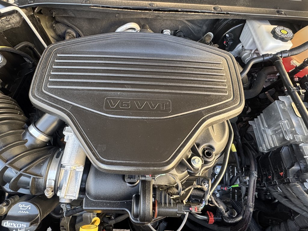 2022 GMC Acadia AT4 AWD photo