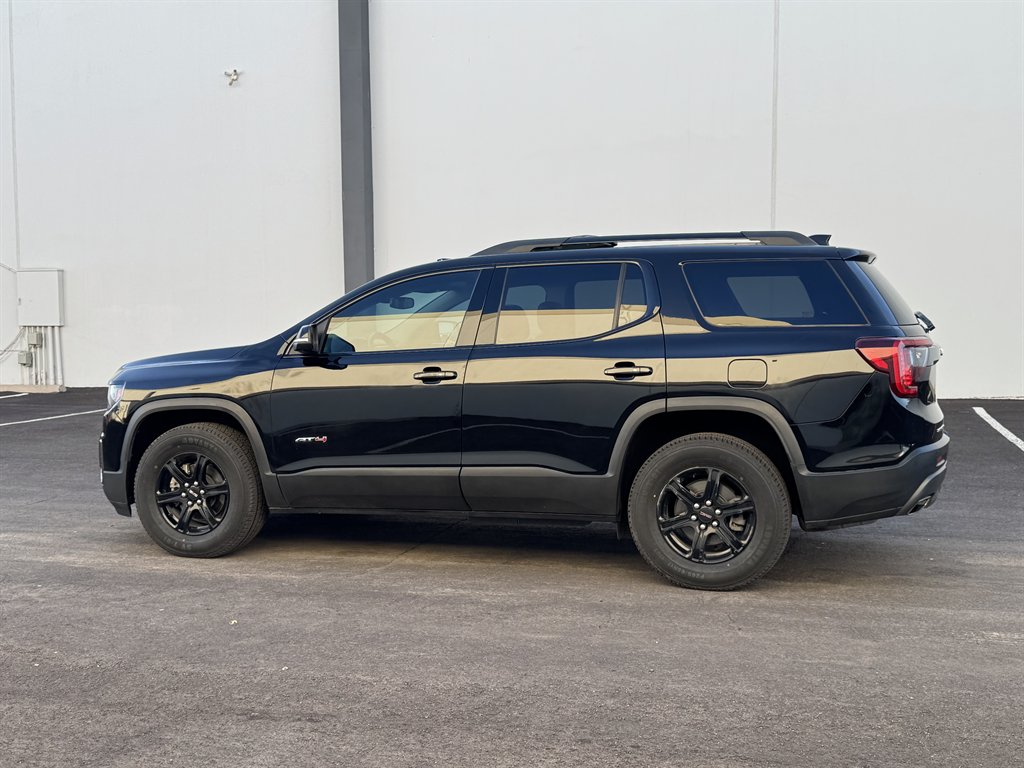 2022 GMC Acadia AT4 AWD photo
