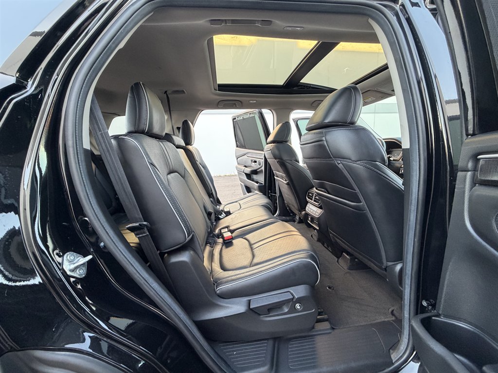 2025 Honda Pilot - $31,990
