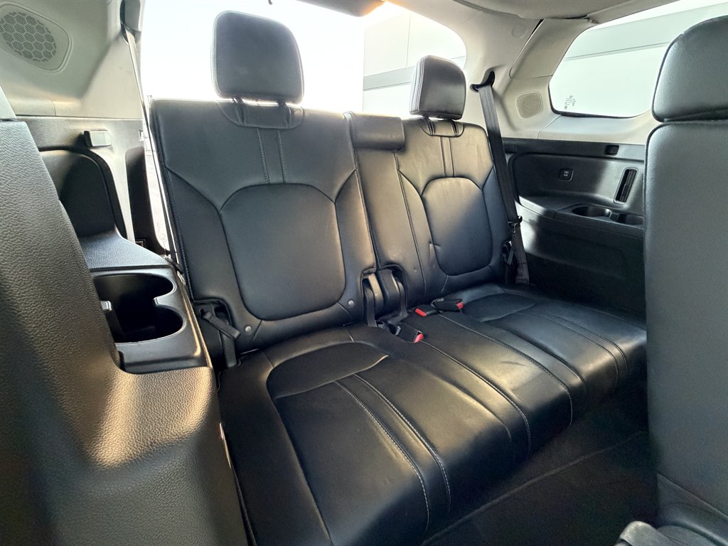 2025 Honda Pilot - $31,990