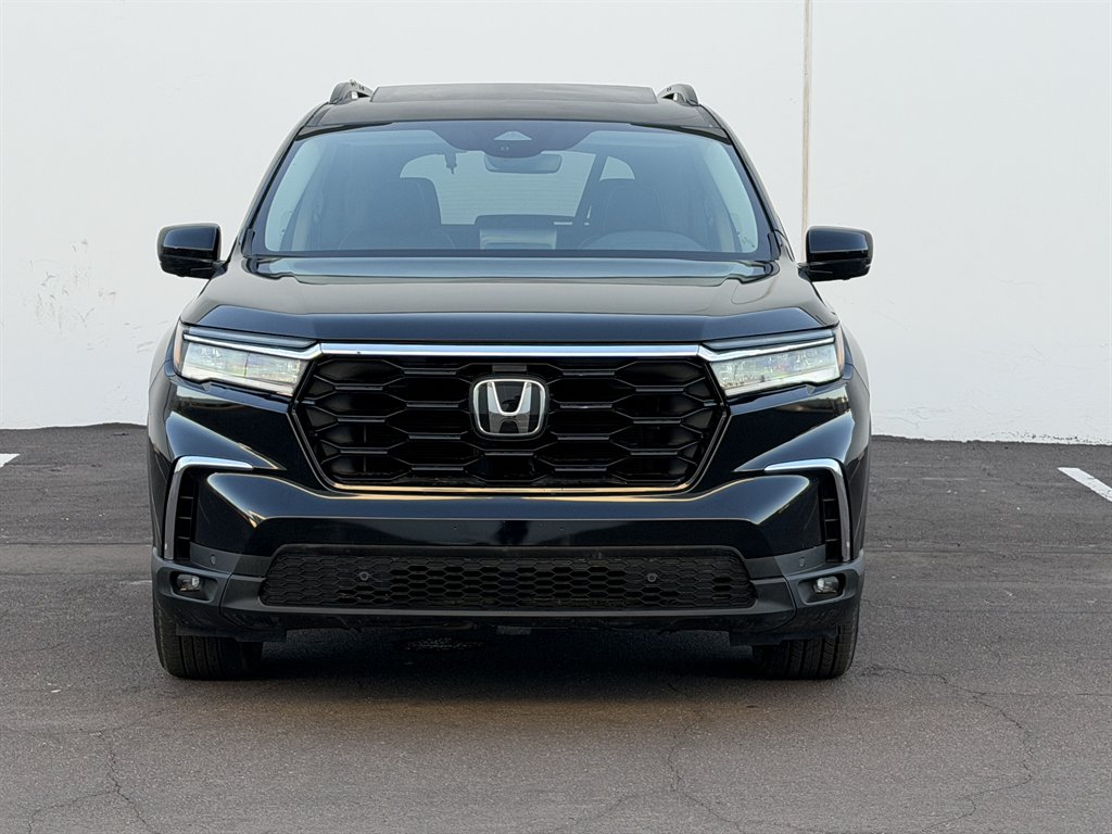 2025 Honda Pilot - $31,990