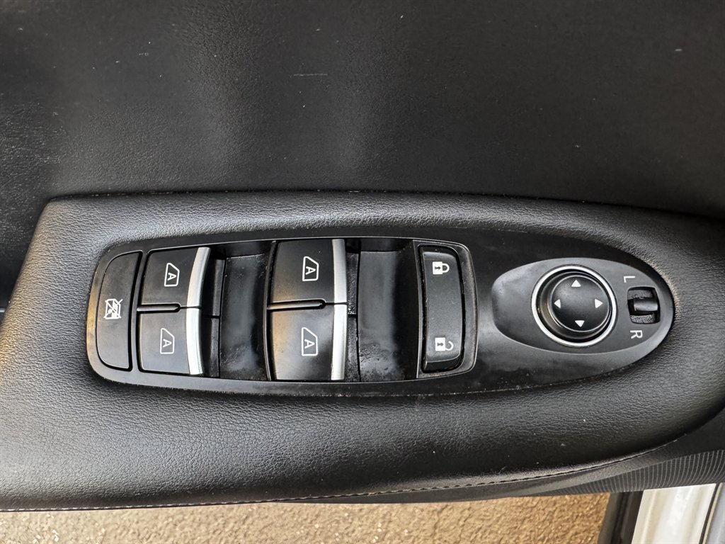 2020 INFINITI QX50 - $15,990