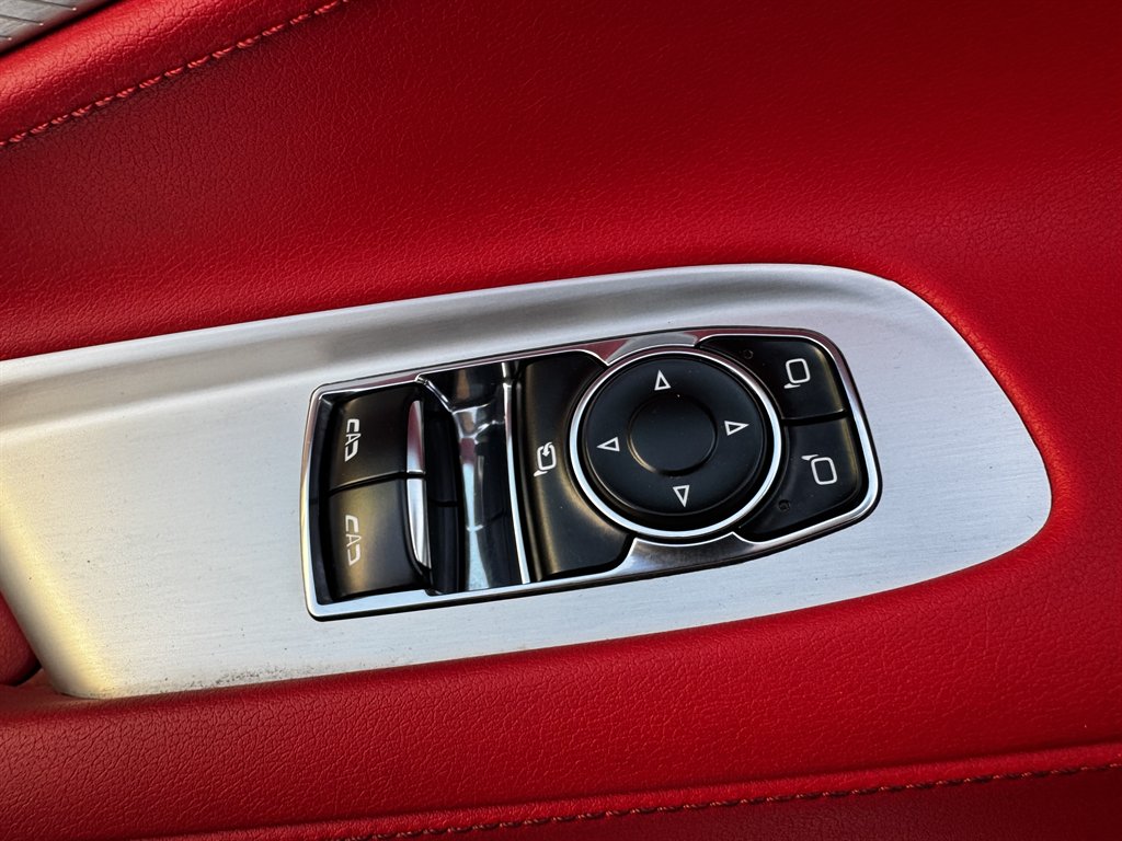 2022 Chevrolet Corvette 2LT photo