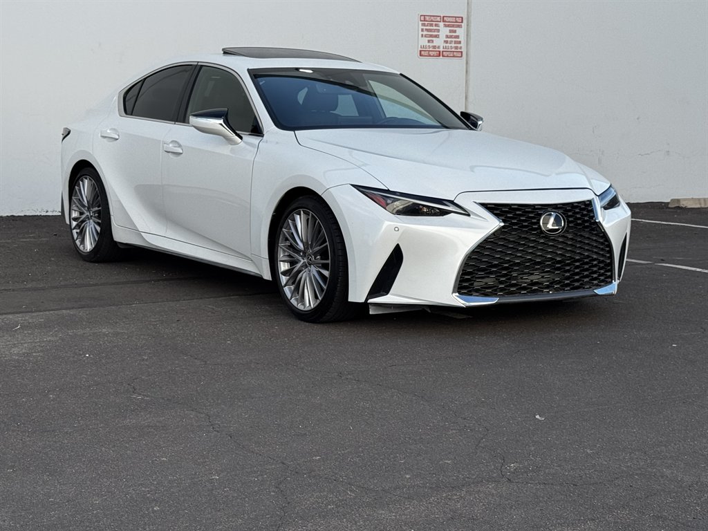 2024 Lexus ES - $27,990