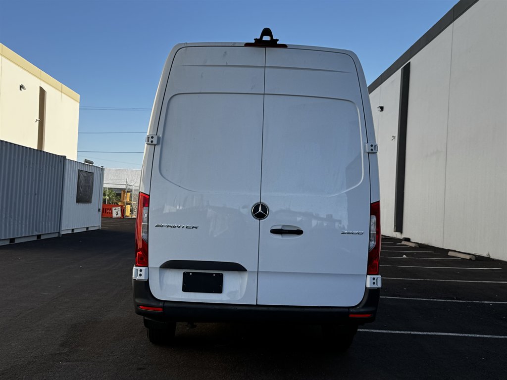 2023 Mercedes-Benz Sprinter - $31,990