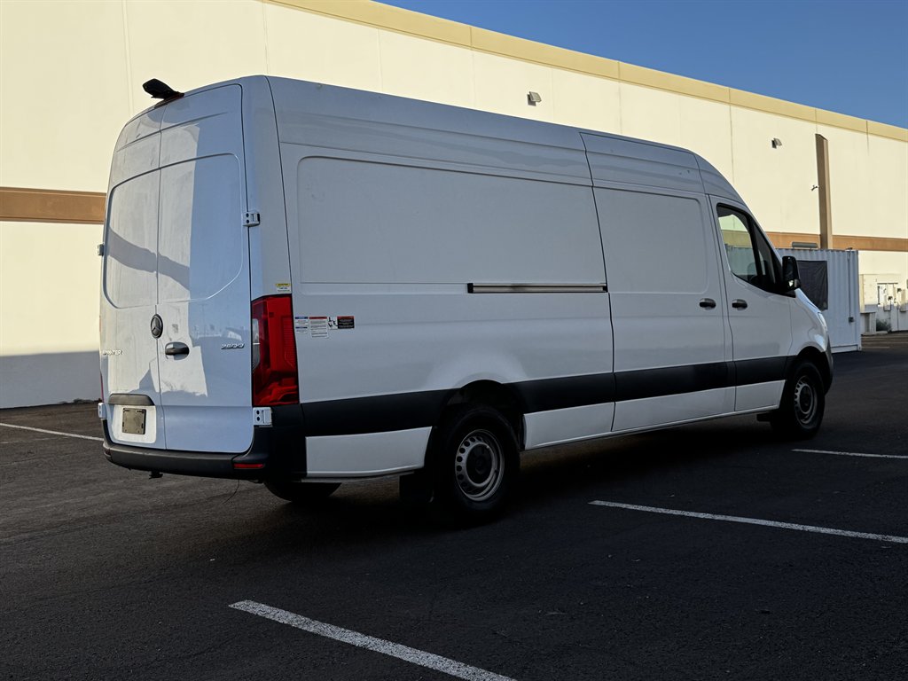 2023 Mercedes-Benz Sprinter - $31,990
