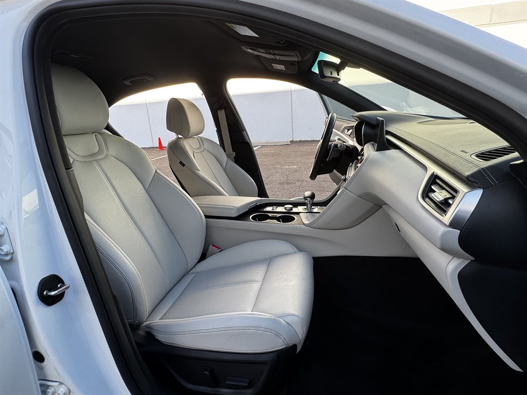2025 Genesis G70 - $22,990