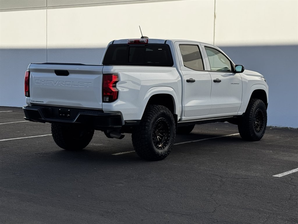 2023 Chevrolet Colorado - $22,990