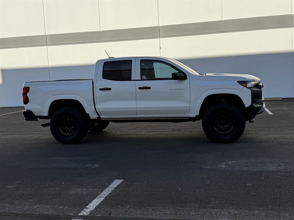 2023 Chevrolet Colorado - $22,990