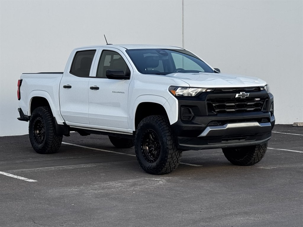 2023 Chevrolet Colorado - $22,990
