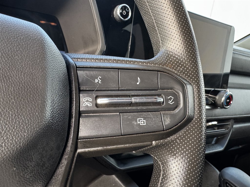 2023 Chevrolet Colorado - $22,990