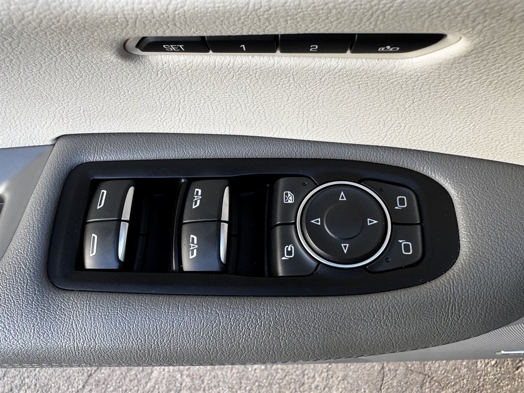 2018 Cadillac XT5 - $11,990