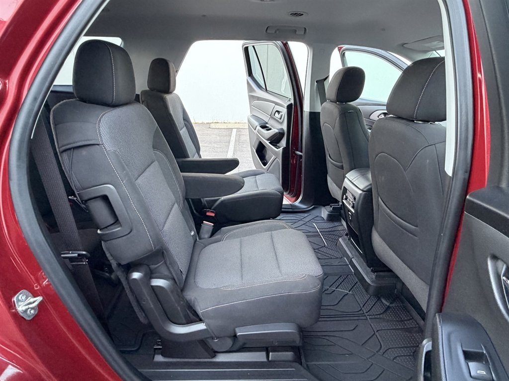 2021 Chevrolet Traverse - $16,990