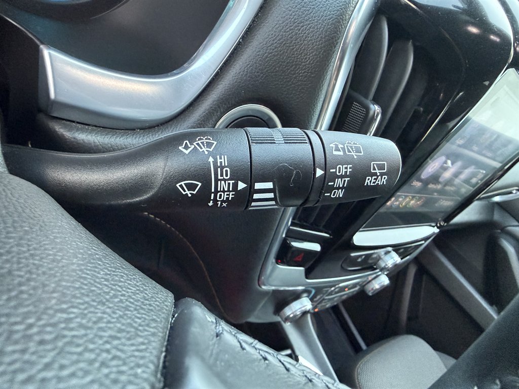 2021 Chevrolet Traverse - $16,990