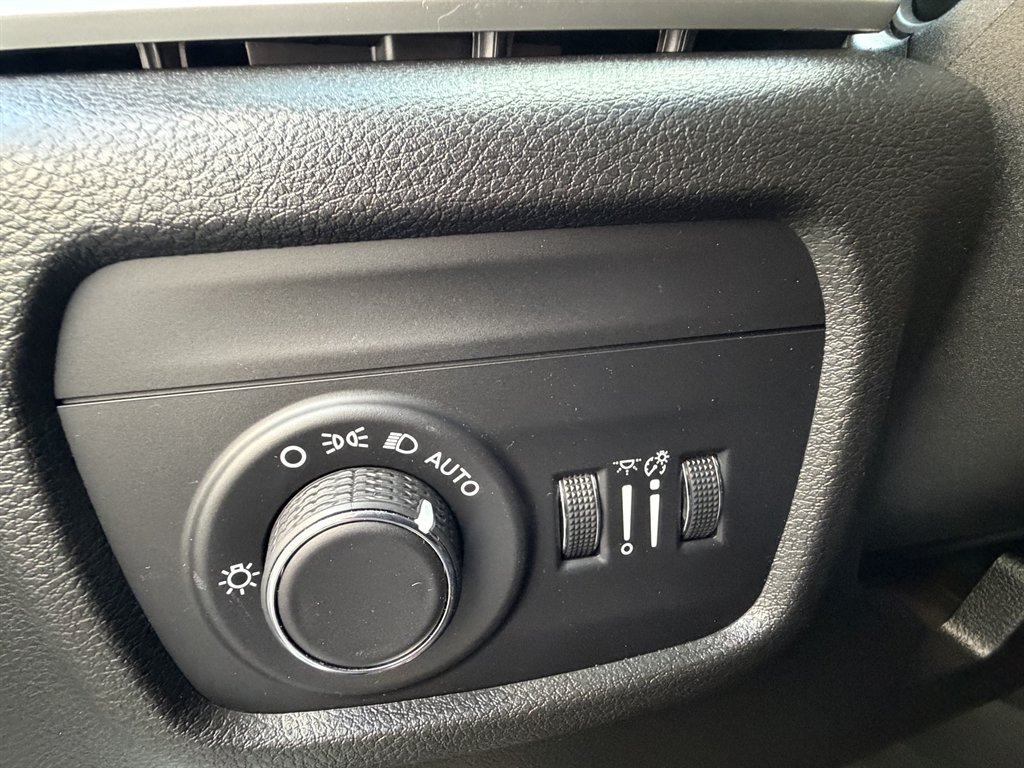 2021 Jeep Cherokee - $19,990