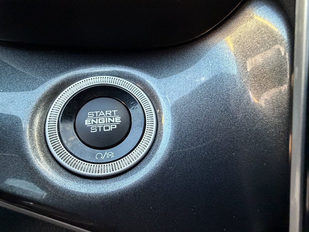2021 Jeep Cherokee - $19,990