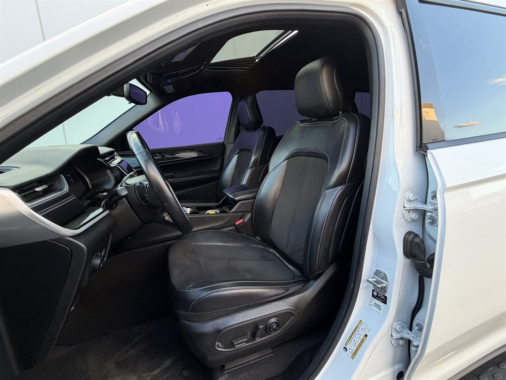 2021 Jeep Cherokee - $19,990