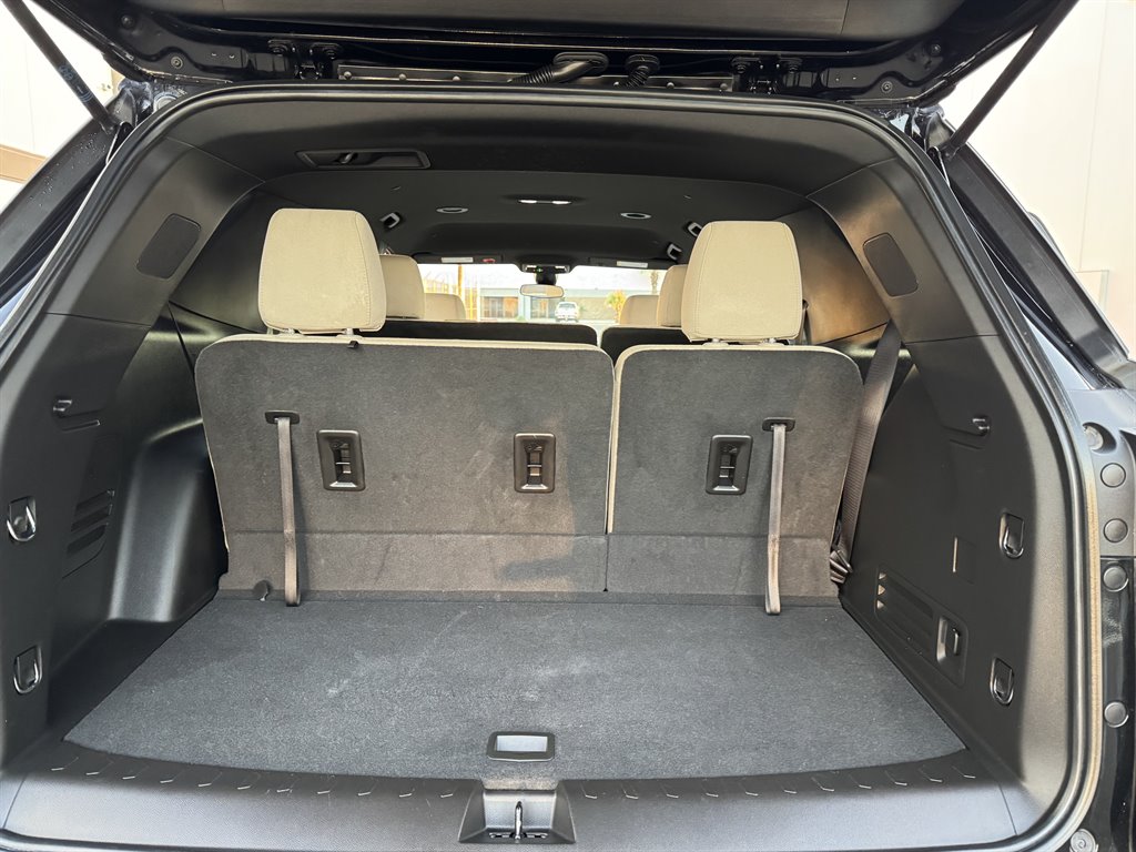 2022 Chevrolet Traverse - $19,990