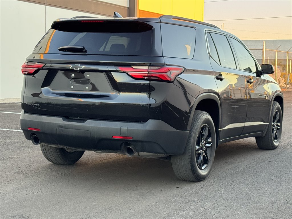 2022 Chevrolet Traverse - $19,990
