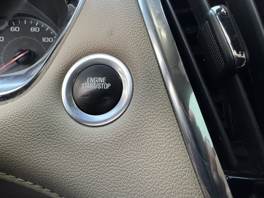 2022 Chevrolet Traverse - $19,990
