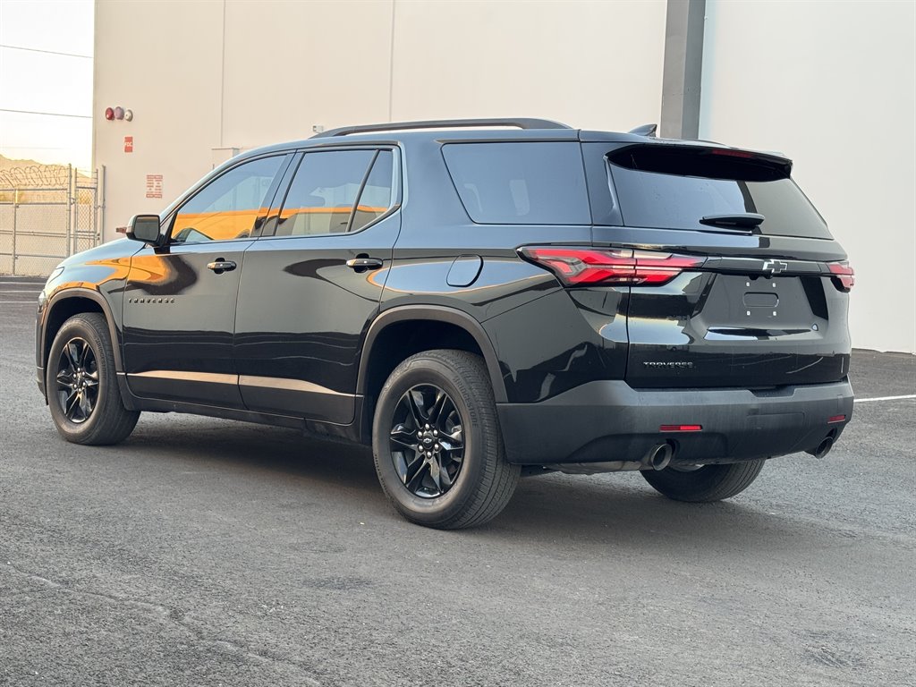 2022 Chevrolet Traverse - $19,990