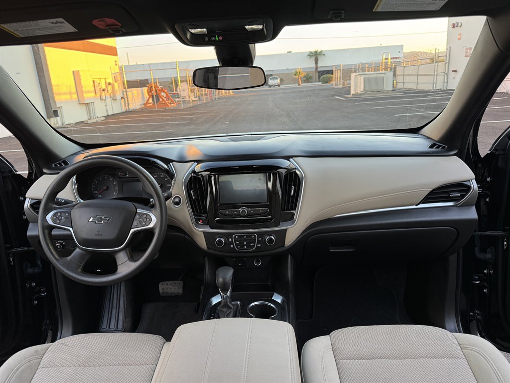 2022 Chevrolet Traverse - $19,990