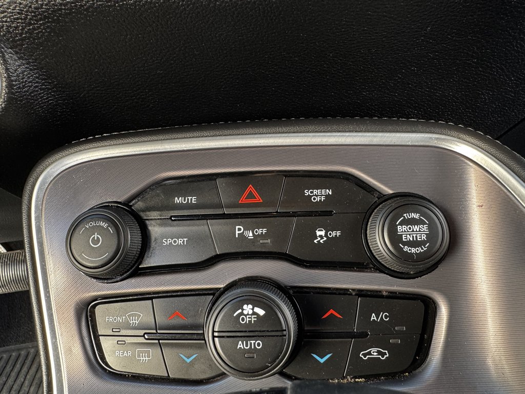 2020 Dodge Challenger - $15,990