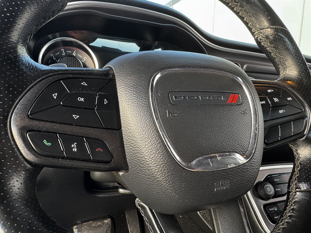 2020 Dodge Challenger - $15,990