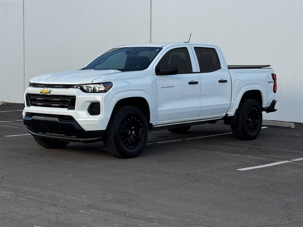 2025 Chevrolet Colorado - $24,990