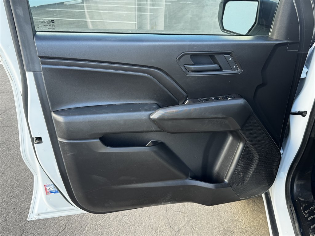 2025 Chevrolet Colorado - $24,990