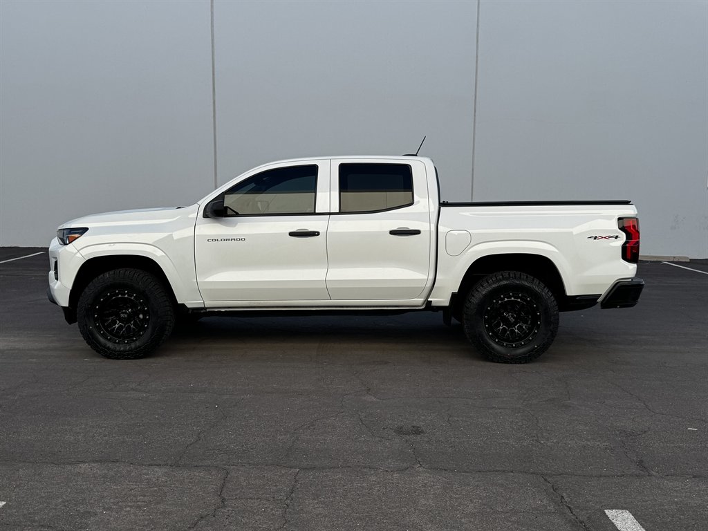 2025 Chevrolet Colorado - $24,990