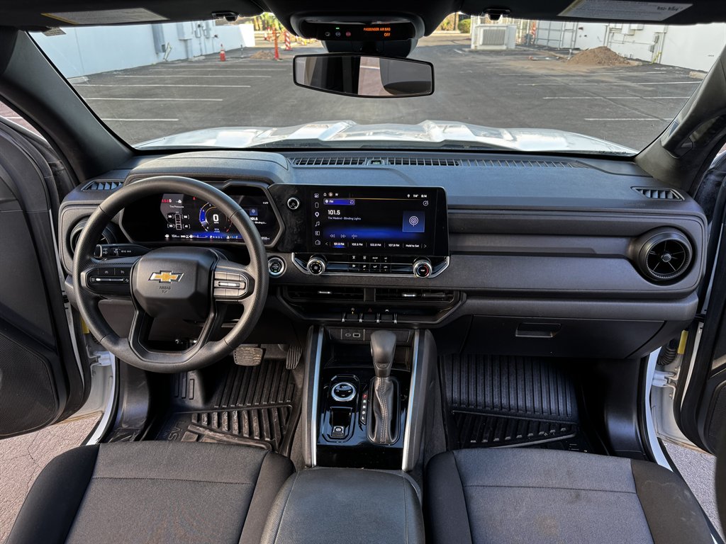 2025 Chevrolet Colorado - $24,990