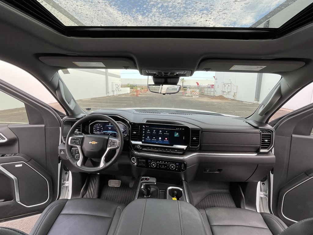 2024 Chevrolet Silverado 1500 - $38,990