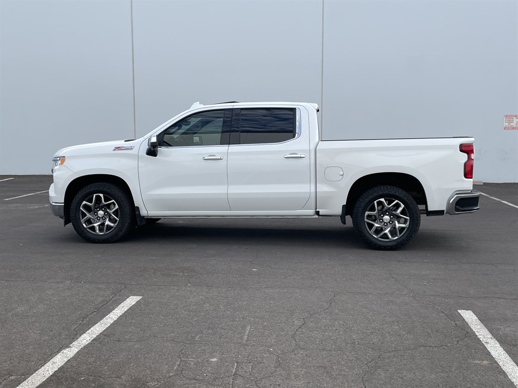 2024 Chevrolet Silverado 1500 - $38,990