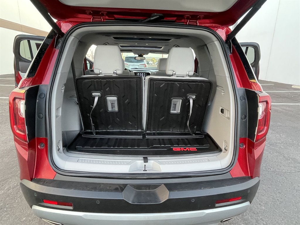 2021 GMC Acadia SLT photo