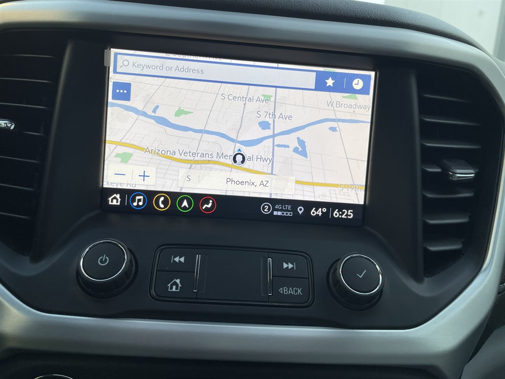 2021 GMC Acadia SLT photo