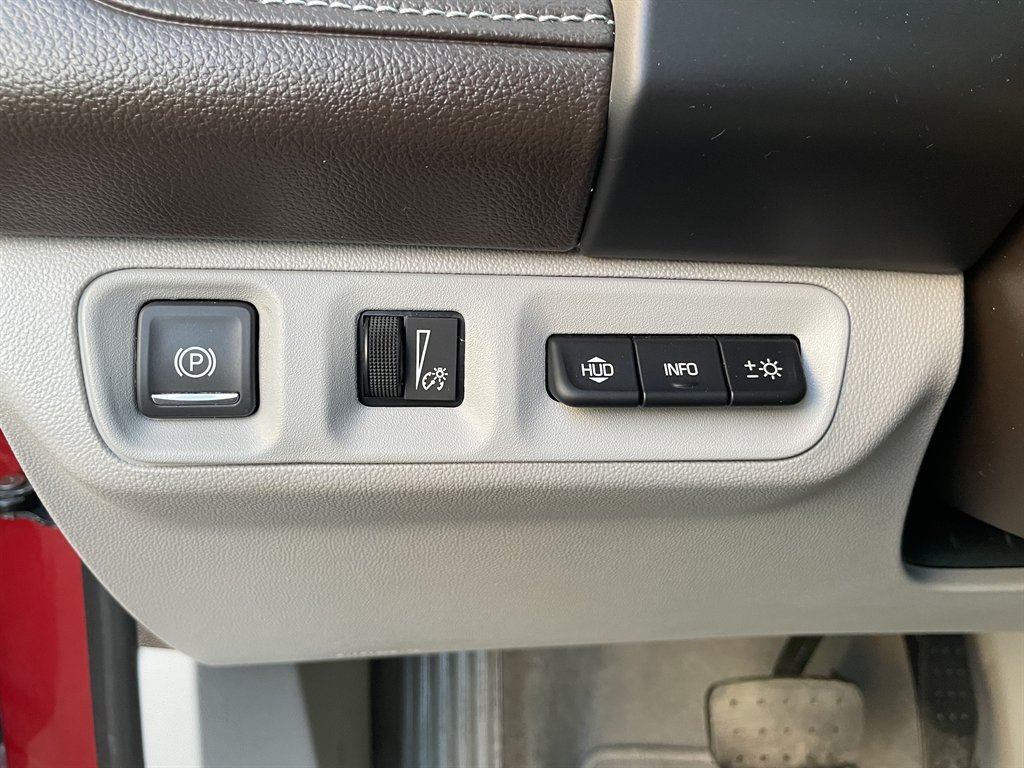 2021 GMC Acadia SLT photo