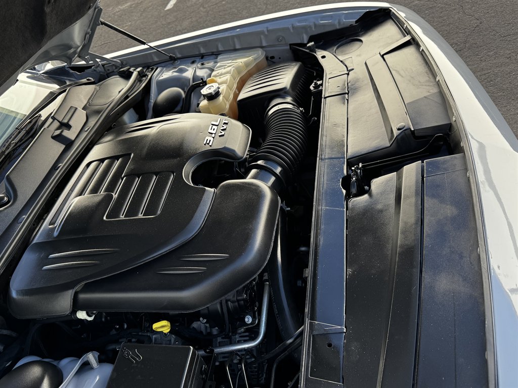 2022 Dodge Challenger - $15,990