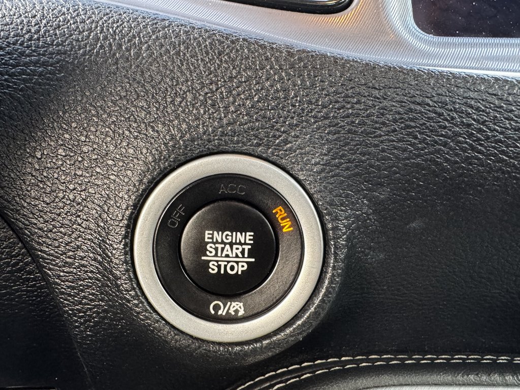 2022 Dodge Challenger - $15,990
