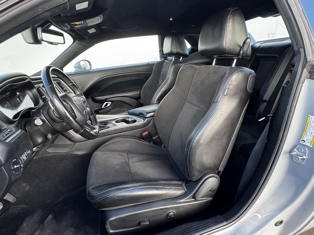 2022 Dodge Challenger - $15,990