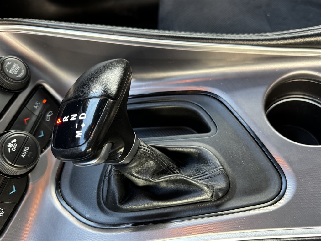 2022 Dodge Challenger - $15,990